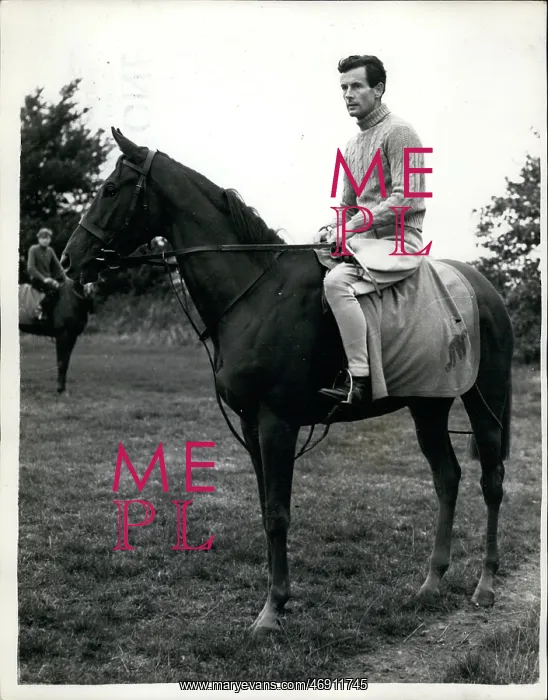 : Captain Peter Townsend out riding a horse : Captain Peter Townsend out riding a horse