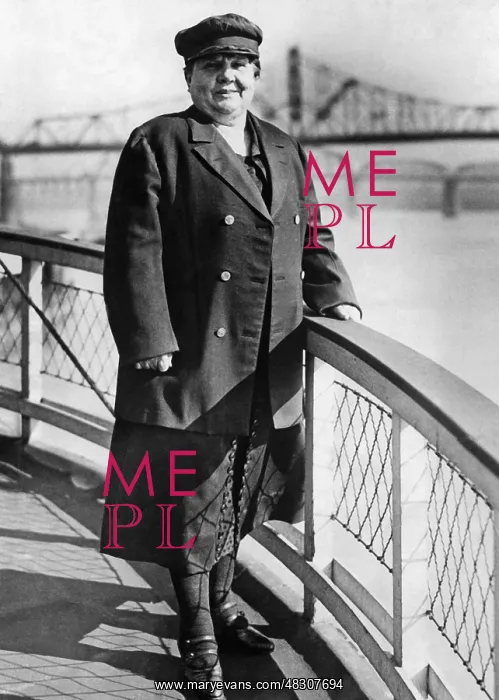 : Captain in the USA, 1928 : Captain in the USA, 1928