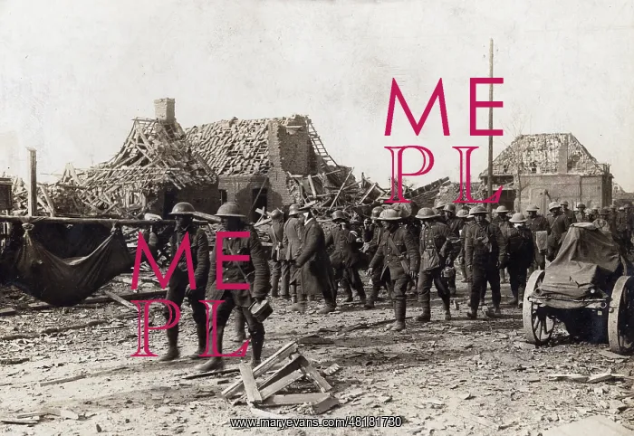 : Captive British soldiers during the defensive battle of Arra : Captive British soldiers during the defensive battle of Arra