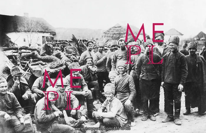 : Captive Russian soldiers, 1917 : Captive Russian soldiers, 1917