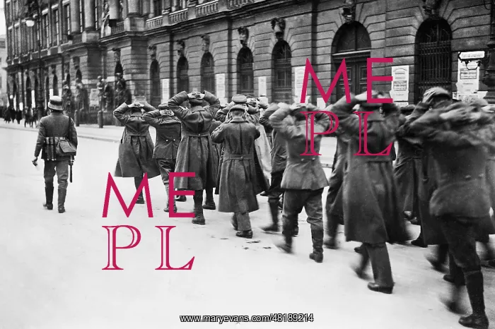 : Captive Spartacists in Berlin, 1919 : Captive Spartacists in Berlin, 1919