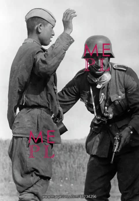 : Capture of a Red Army soldier, 1941 : Capture of a Red Army soldier, 1941