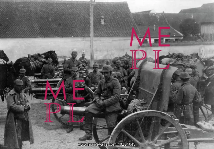 : Captured artillery, 1916 : Captured artillery, 1916