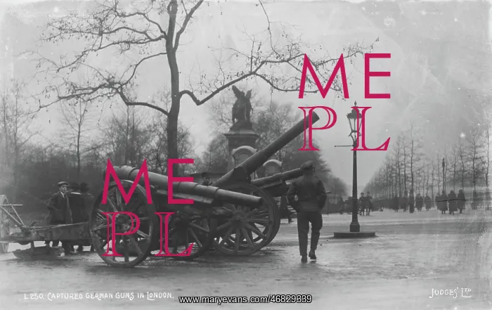 : Captured German Guns in London : Captured German Guns in London