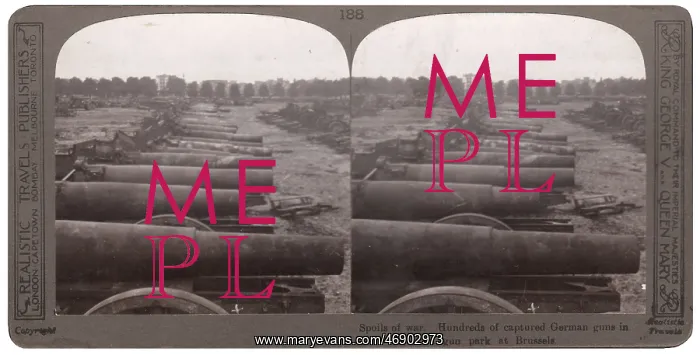 : Captured German guns in a park, Brussels, after WW1 : Captured German guns in a park, Brussels, after WW1