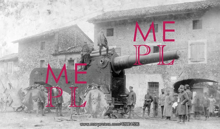 : Captured heavy artillery, 1917 : Captured heavy artillery, 1917