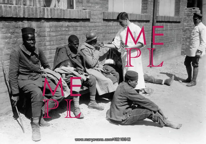 : Captured Senegaleses in German captivity : Captured Senegaleses in German captivity
