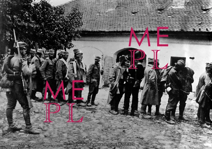 : Captured Serbian soldiers, 1914 : Captured Serbian soldiers, 1914