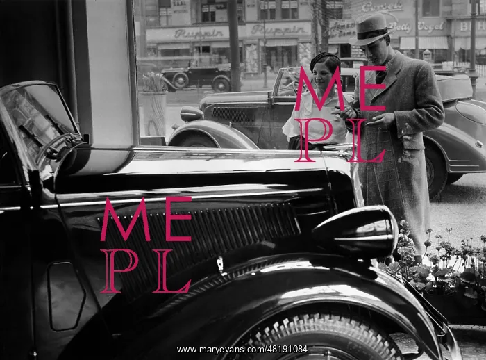 : Car dealership, 1935 : Car dealership, 1935