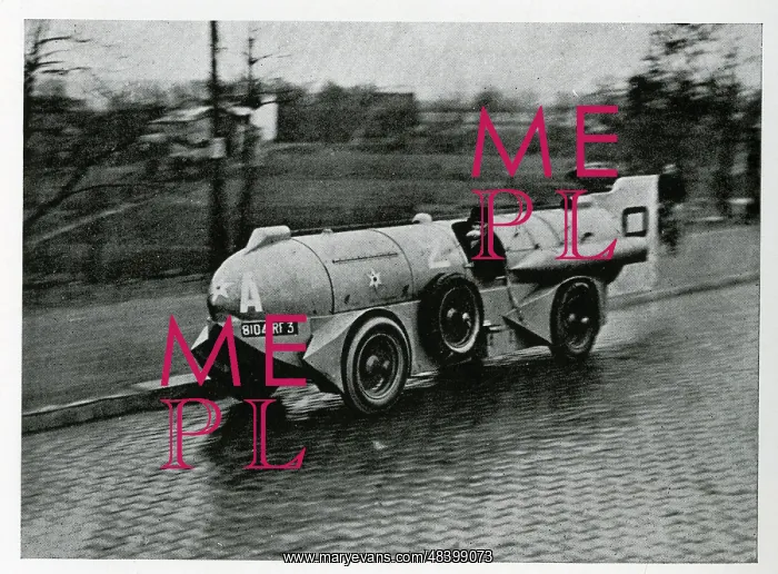: Car designed for world speed records : Car designed for world speed records