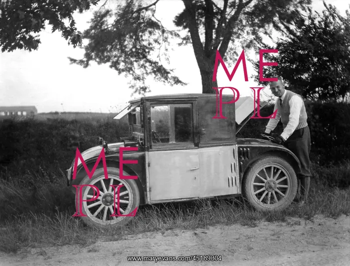 : Car: Hanomag small car Kommisbrot : Car: Hanomag small car Kommisbrot