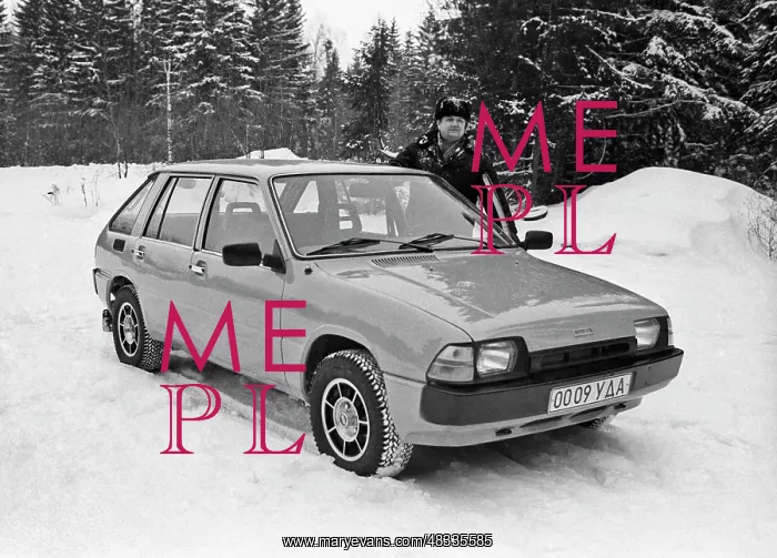 : Car Izh-2126, 1984 : Car Izh-2126, 1984
