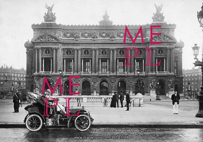 : A car in front of the Opera House Garnier in Paris, 1908 : A car in front of the Opera House Garnier in Paris, 1908