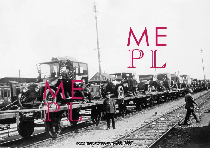 : Car transport, 1914 : Car transport, 1914