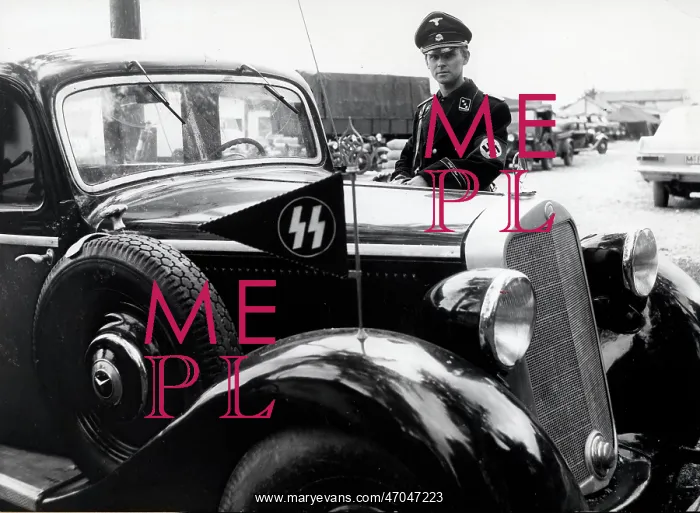 : Car and uniform, WW2 memorabilia : Car and uniform, WW2 memorabilia