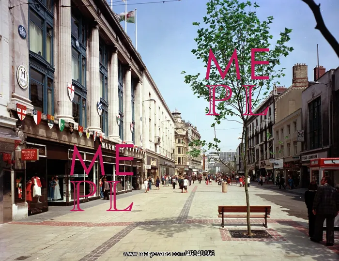 : Cardiff - Queen Street : Cardiff - Queen Street