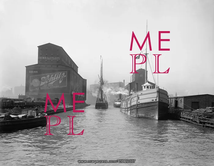 : Cargo ships in the Chicago River. Warehouses ? : Cargo ships in the Chicago River. Warehouses ?