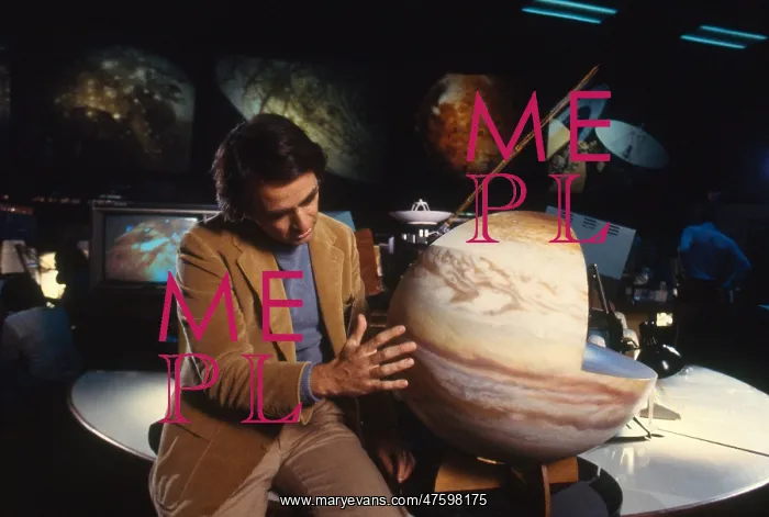 : Carl Sagan on the Set of Cosmos : Carl Sagan on the Set of Cosmos