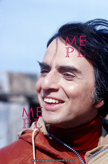 : Carl Sagan on the Set of Cosmos : Carl Sagan on the Set of Cosmos