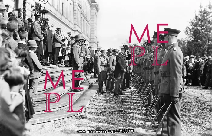 : Carl Vaugoin with the Austrian army : Carl Vaugoin with the Austrian army