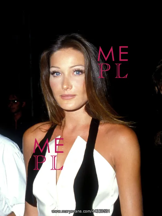 : Carla Bruni : Carla Bruni