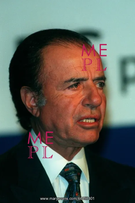  : Carlos Menem