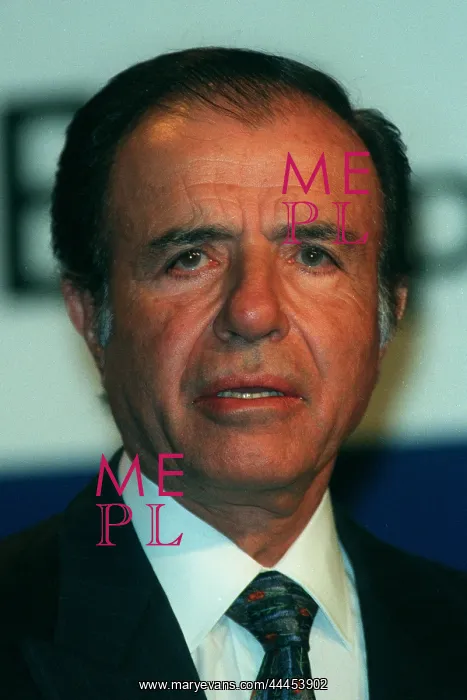  : Carlos Menem