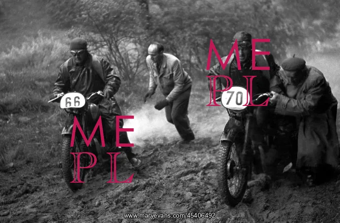 : Carlsbad motorcycle race : Carlsbad motorcycle race