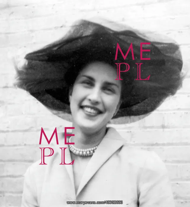  : Carly in big hat