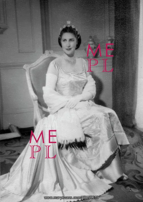 : Carly in her Coronation dress : Carly in her Coronation dress