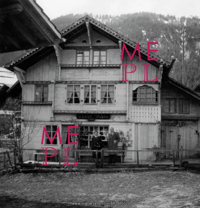 : Carly and Peter Thorneycroft, Chalet Borta, Switzerland : Carly and Peter Thorneycroft, Chalet Borta, Switzerland