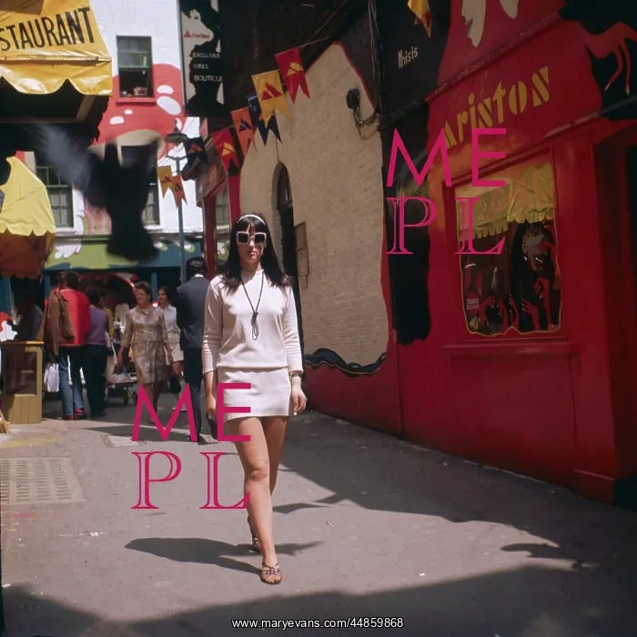 : CARNABY STREET GIRL : CARNABY STREET GIRL