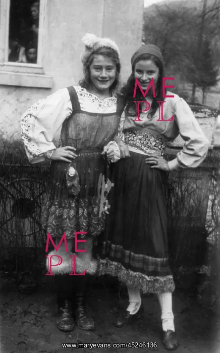 : Carnival in the 1950s : Carnival in the 1950s