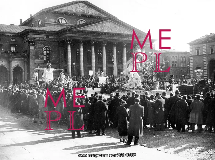 : Carnival parade in Munich, 1936 : Carnival parade in Munich, 1936