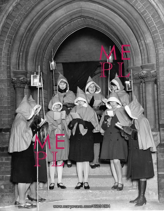 : Carol Singers : Carol Singers