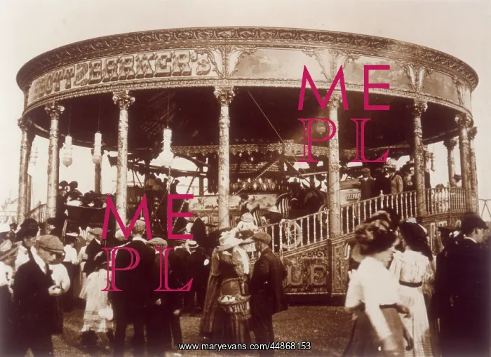 : CAROUSEL HAMPSTEAD : CAROUSEL HAMPSTEAD