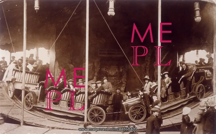 : CAROUSEL AT REDRUTH, 1913 : CAROUSEL AT REDRUTH, 1913