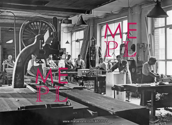 : Carpenter, 1935 : Carpenter, 1935