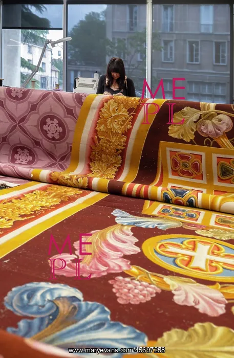  : Carpet restoration workshop, Mobilier National, Paris