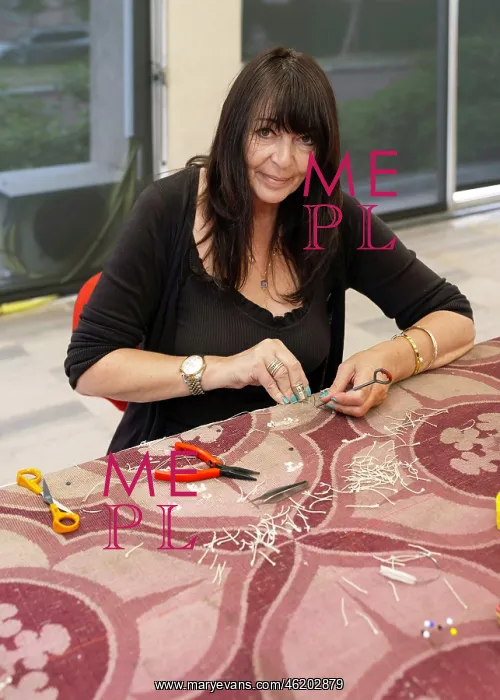 : Carpet restoration workshop, Mobilier National, Paris : Carpet restoration workshop, Mobilier National, Paris