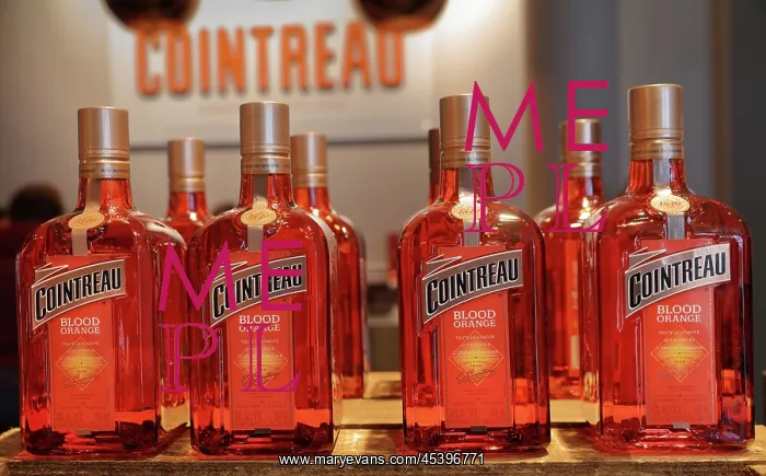 : Carre Cointreau distillery, Saint-Barthelemy-d'Anjou, Angers : Carre Cointreau distillery, Saint-Barthelemy-d'Anjou, Angers