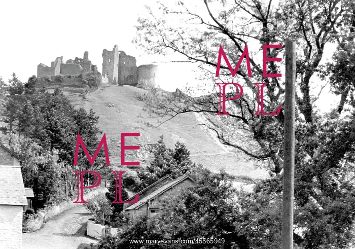  : Carreg Cennen, Castle 1936