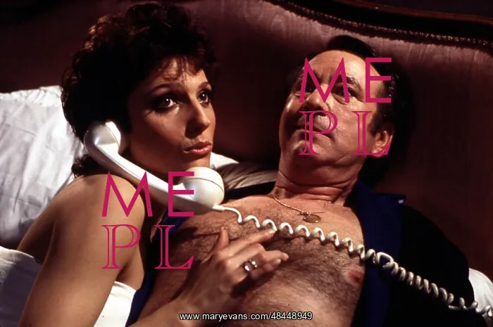 : CARRY ON EMMANNUELLE : CARRY ON EMMANNUELLE