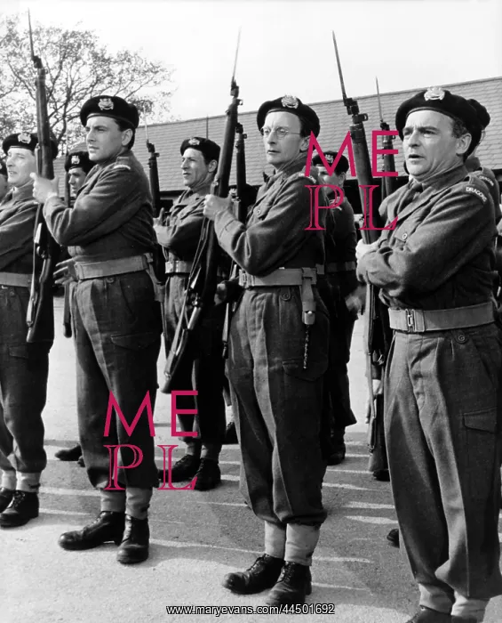 : Carry On Sergeant (1958) : Carry On Sergeant (1958)