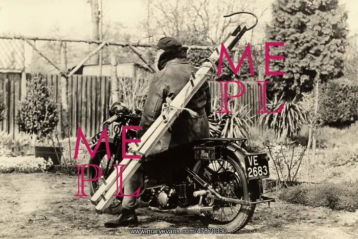 : Carrying a ladder on a Sunbeam motorcycle : Carrying a ladder on a Sunbeam motorcycle