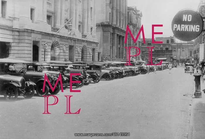 : Cars in Calcutta, 1930 : Cars in Calcutta, 1930