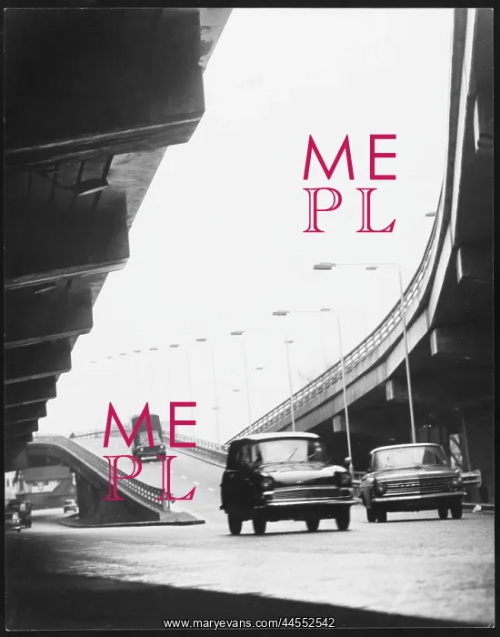  : CARS ON THE MOTORWAY