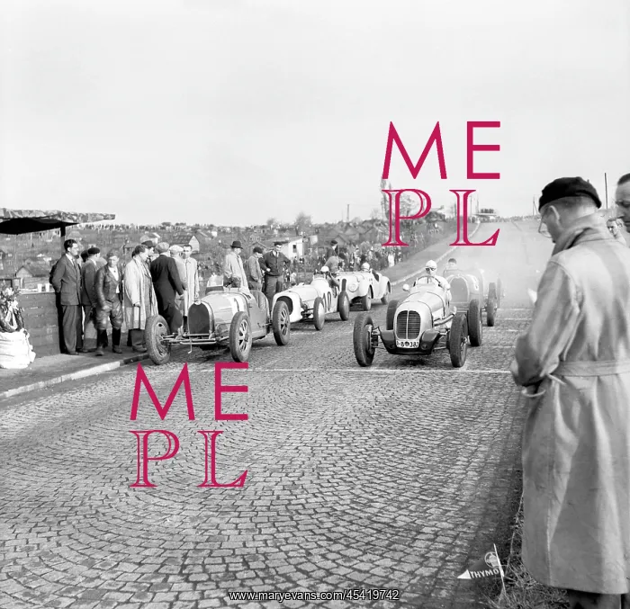 : Cars at start : Cars at start