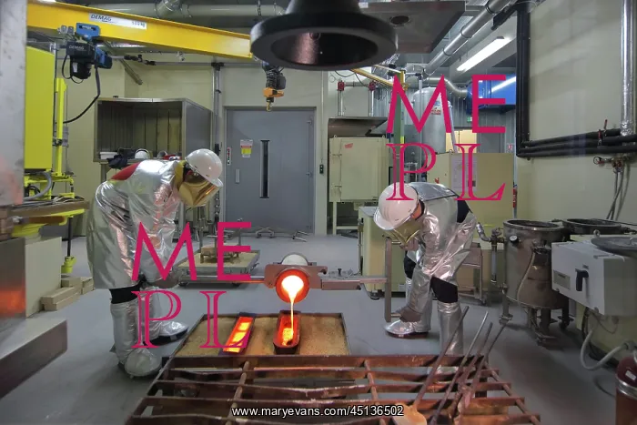 : Casting process, foundry, Monnaie de Paris, Paris, France : Casting process, foundry, Monnaie de Paris, Paris, France