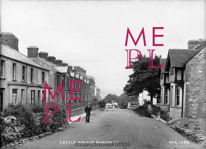 : Castle Avenue, Buncrana : Castle Avenue, Buncrana